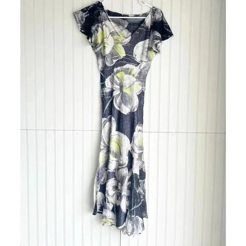Komarov Size XS Black Green Floral Crinkle Pleats Lace Asymmetrical Hem Dress